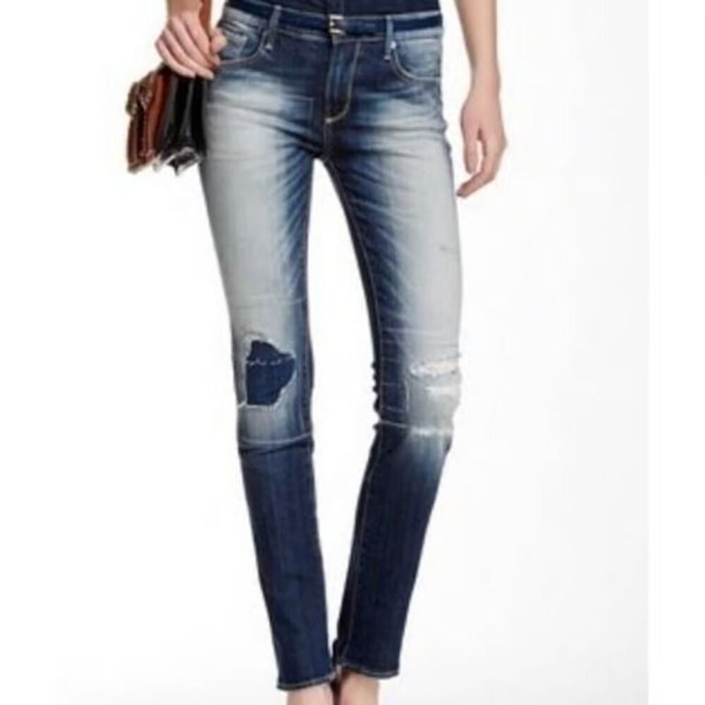 NWT Driftwood Midrise Jody Distressed Patch Straight Leg Jeans Size 28